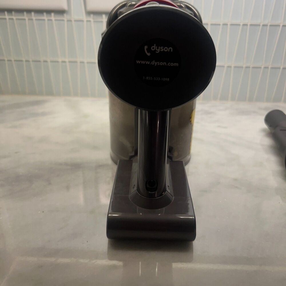 Dyson V7 Trigger SV11 Handheld Cordless Vacuum Battery + Tool AS-IS Untested Rea - Picture 5 of 9